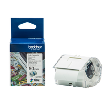 brother-cz-1005-farbetikettenrolle-50mm-x-5m-weiss-transparent