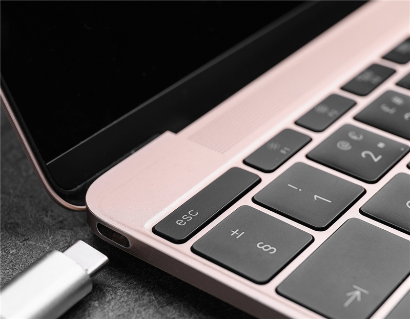 d-link-usb-c-hub-mit-4-usb-3-0-ports-inklusive-ladefunktion-grey-5