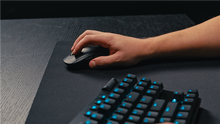 logitech-g-pro-x-superlight-2-kabellose-gaming-maus-schwarz-5